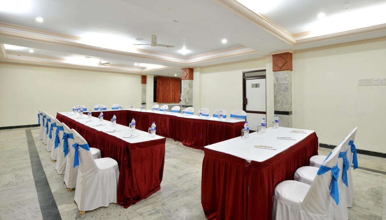 Hotel Orange Blossom Tiruchirappalli Eksteriør billede